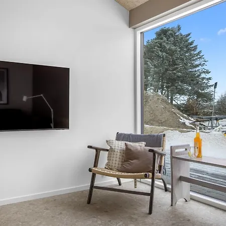 France - 1km From The Sea By Interhome Feriehus *